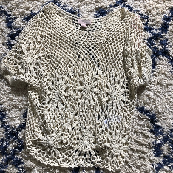 Forever 21 Sweaters - Forever21 crochet sweater